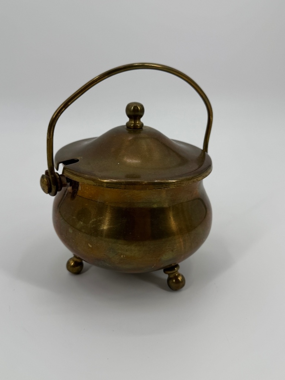 Vintage 1939 Brass Footed Sugar Bowl Jam Pot Cauldron Lid Handle Spoon Slot